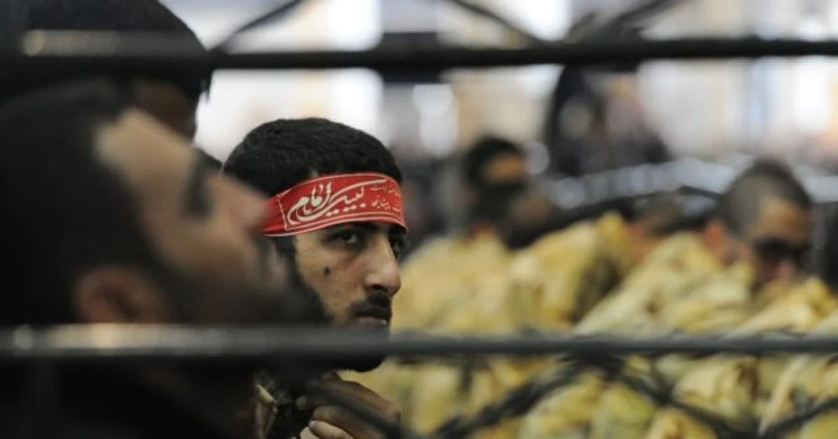Iran Threatens Gulf Strikes to Deprive U.S. and Allies of Oil 'For Years'