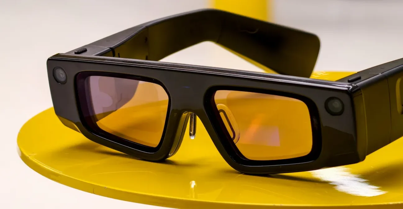 Snap Reaffirms Qualcomm Partnership for Upcoming Consumer AR Glasses Launch in 2026