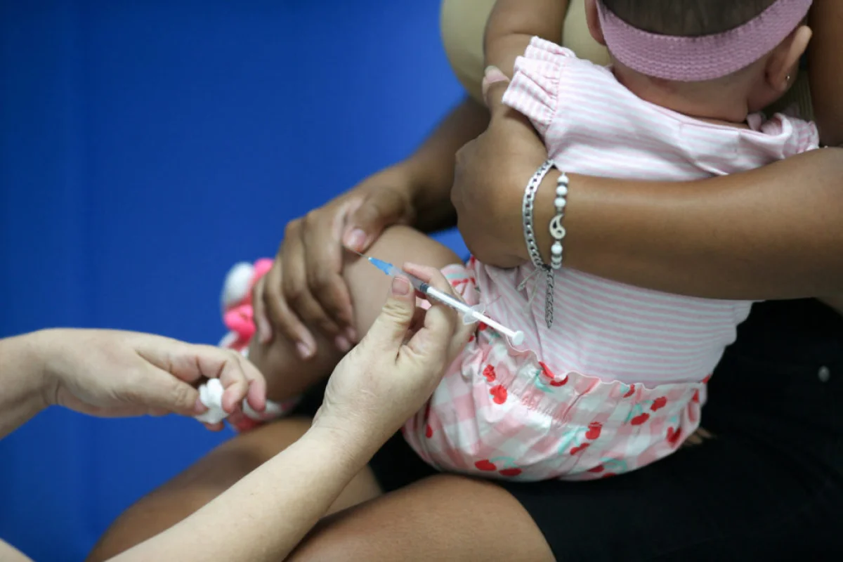 Unvaccinated Infants Remain Highly Vulnerable to Measles Amid Outbreaks, Highlighting Critical Need for Herd Immunity