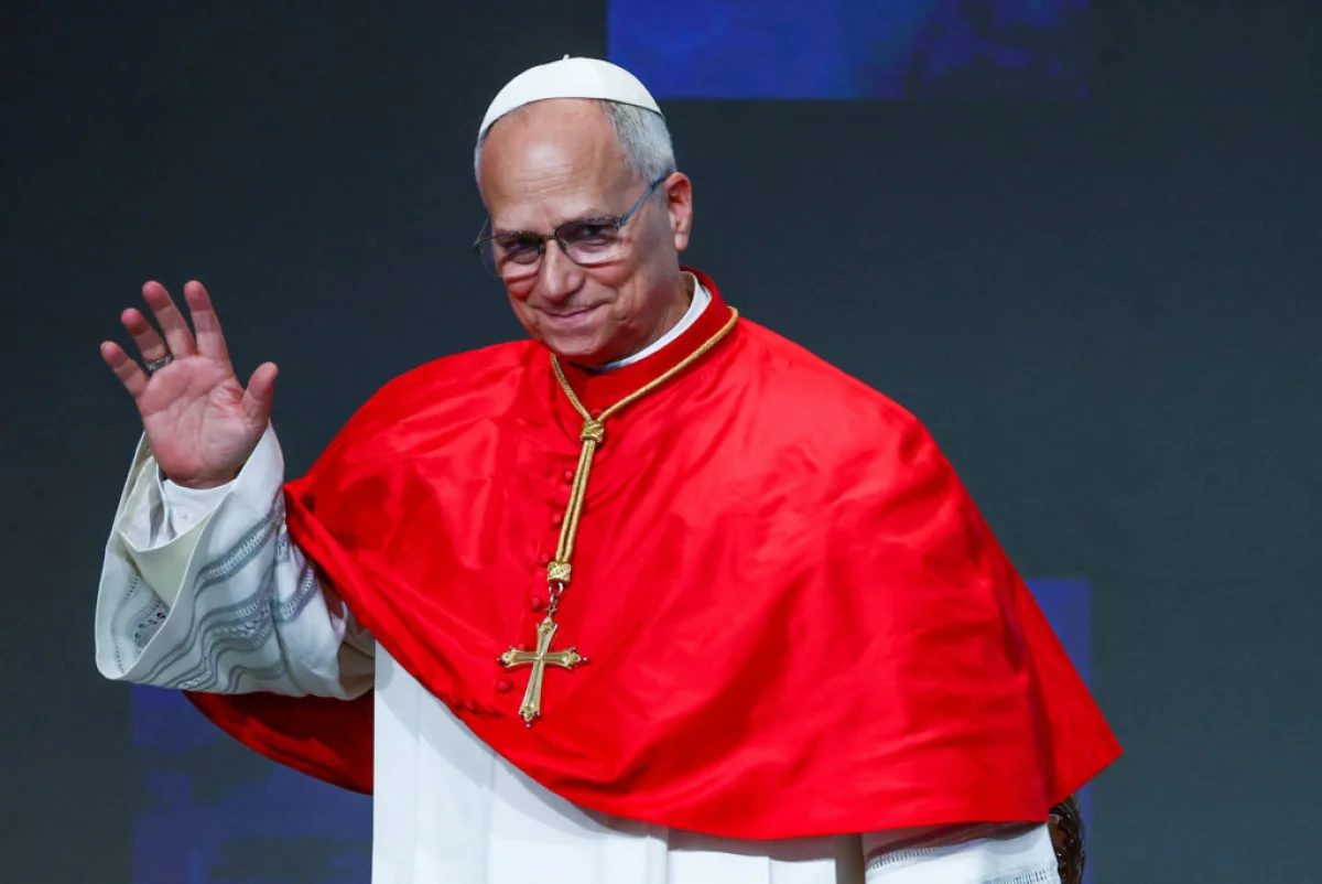 US President and Pope Engage in Public Disagreement Over Global Conflict