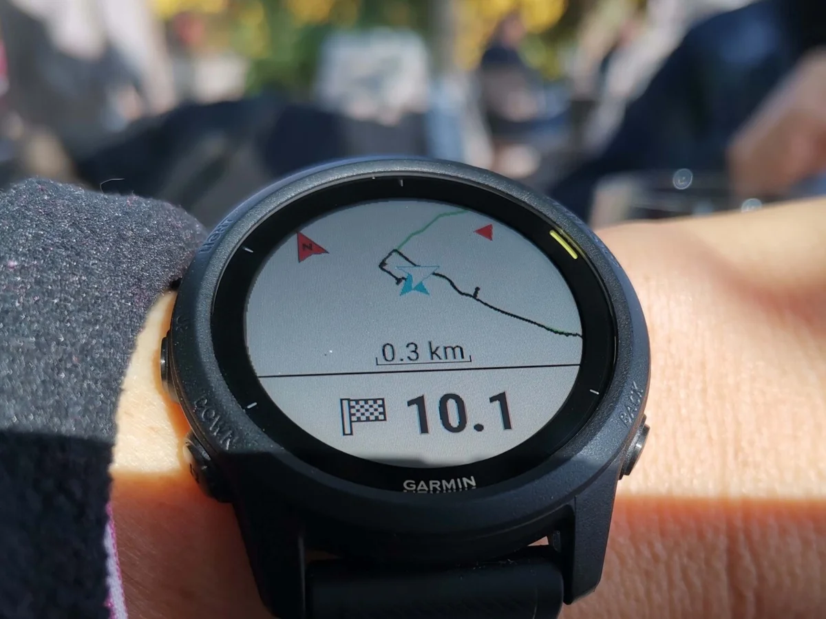 Garmin Smartwatch Woes: Apple Integration Issues Persist for Users