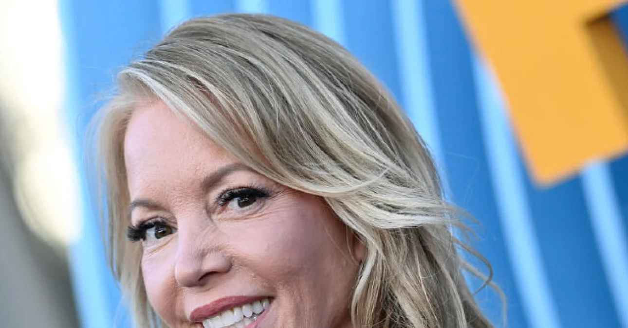 Lakers Exec Jeanie Buss Donates Maximum Amount to Spencer Pratt