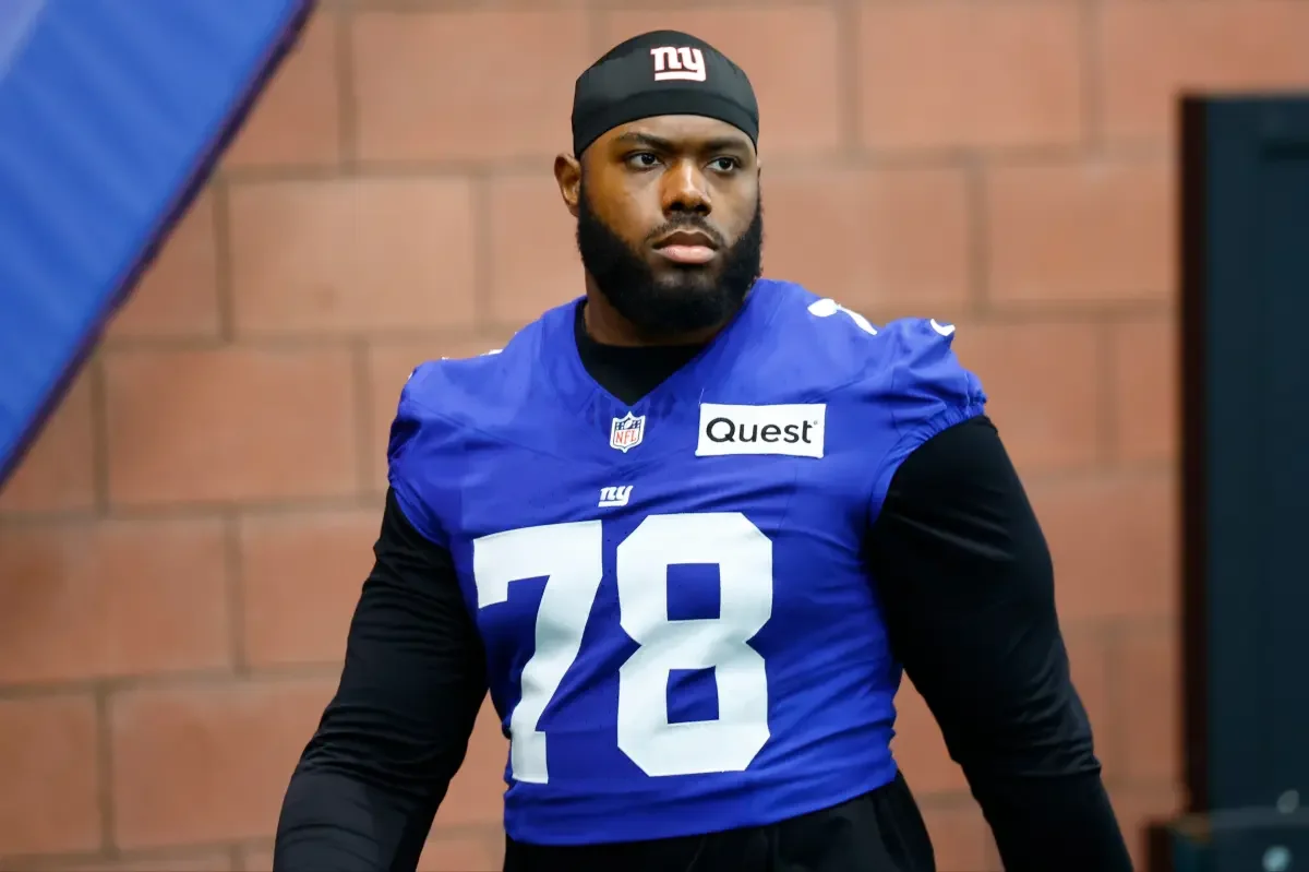 Giants' Andrew Thomas Aims for Foundational Role in Team's Revival, Reflecting on Teammate Parallels